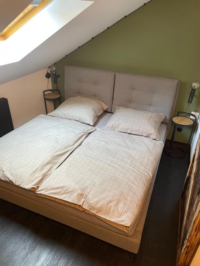 KAVart apartmán Trenčín Exterior foto